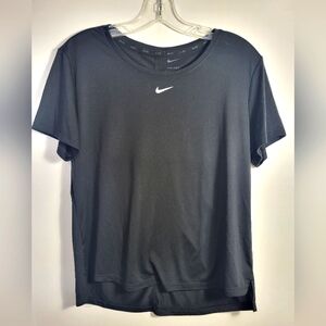 Nike dri fit silky short sleeve athletic top women's M  #2461